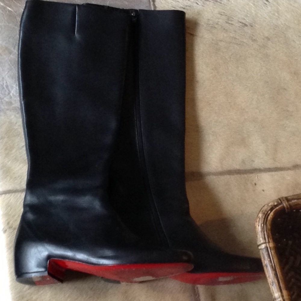 Christian Louboutin blk boots